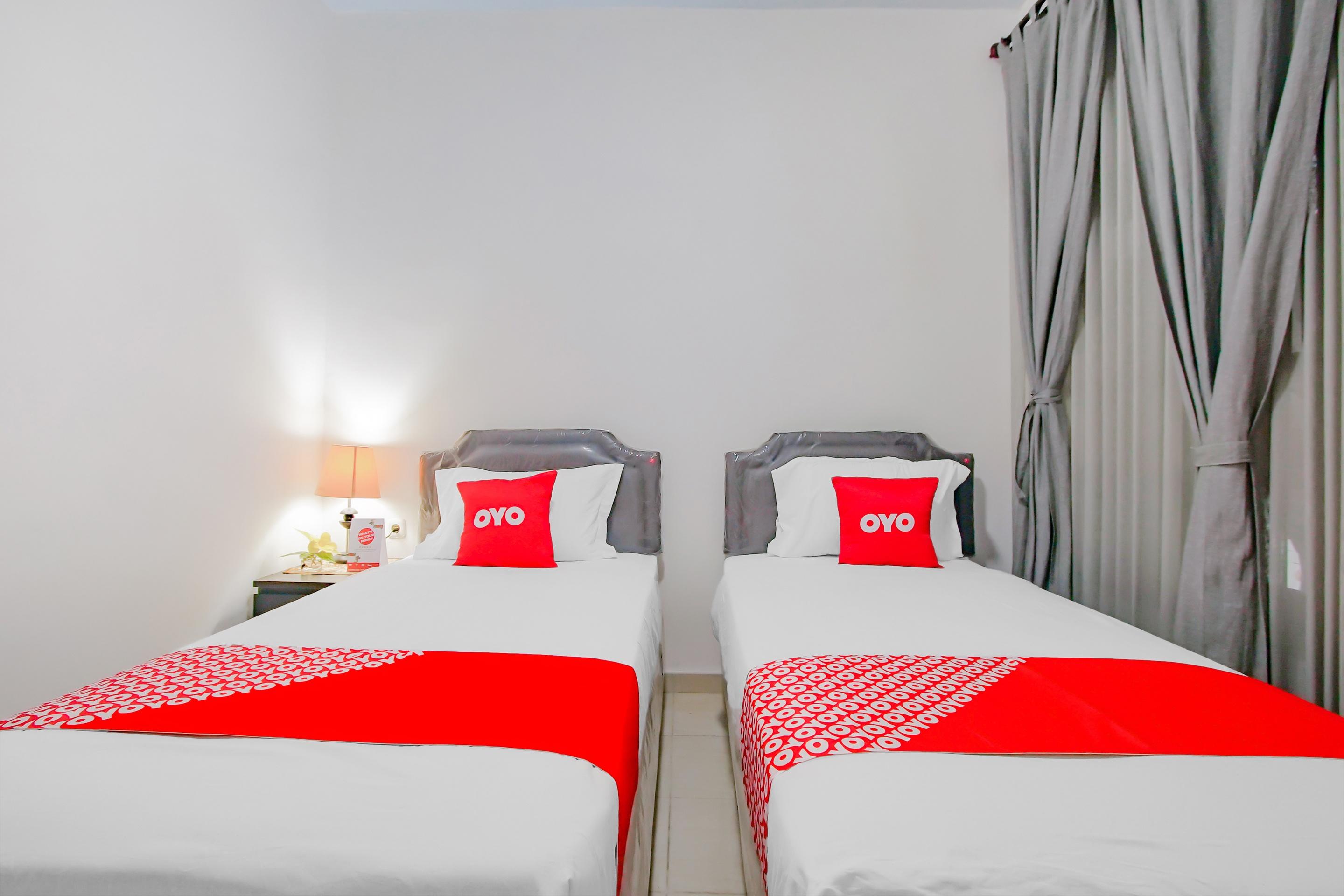 Oyo 3371 Omah Saras Family Hotel Malang Kültér fotó